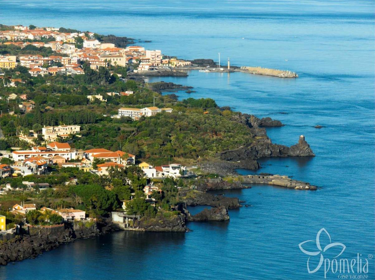 Casa Di Alessio A 200 Metri Dal Mare Villa Acireale Exterior foto